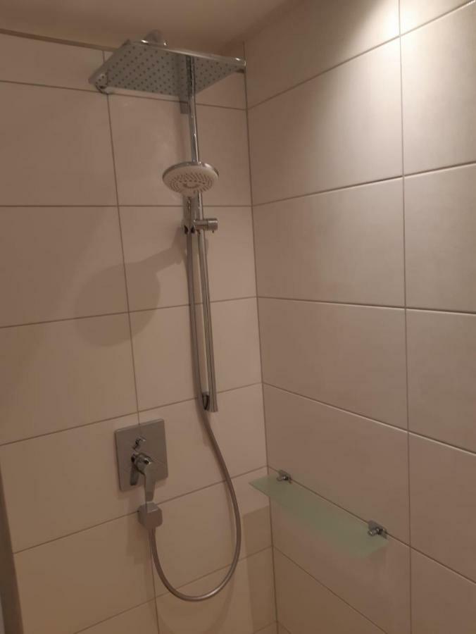 Ferienwohnung Langwallner グロースアルル エクステリア 写真